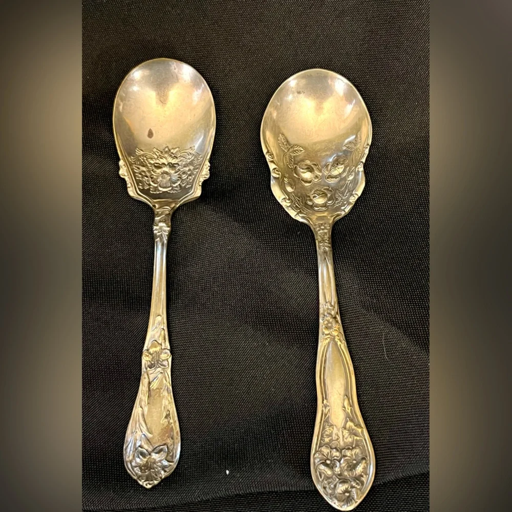 Vtg 1936 A1 Plus Oneida Wm A Rogers Meadowbrook Silverplate 26pc Set inc Extras