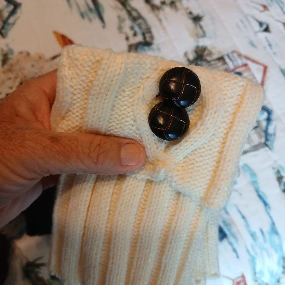 🧭2 pr boot socks/cuff/cover NWT