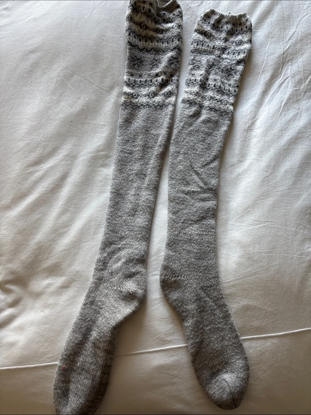 Women’s Grey Knee-High Sock Pair - Soft Cushioned Comfort lounging slipper socks