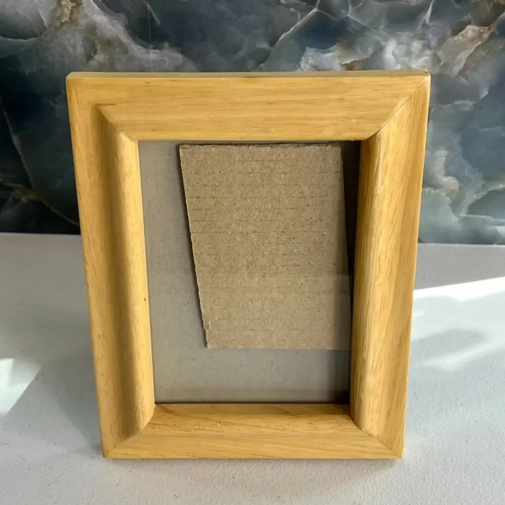 Decorel Picture Frame Light Wood Suitable for 5 x 7 Pictures