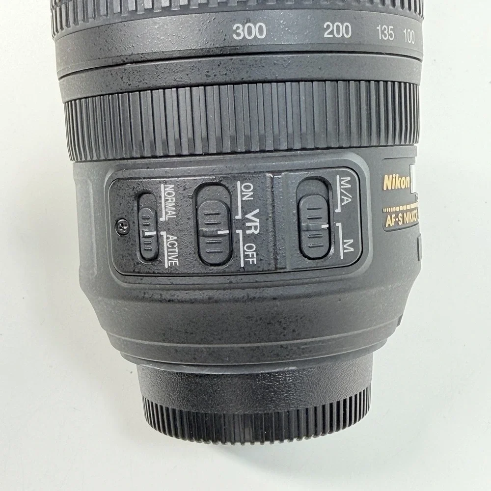 Nikon excellent preowned