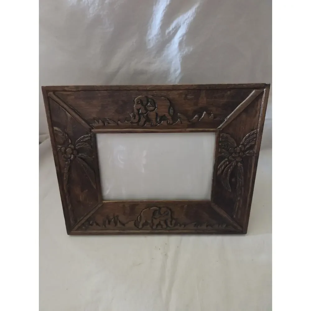 Wood Carved Picture Frame Hold 4 X 6 Photo Elephants An Palm Trees