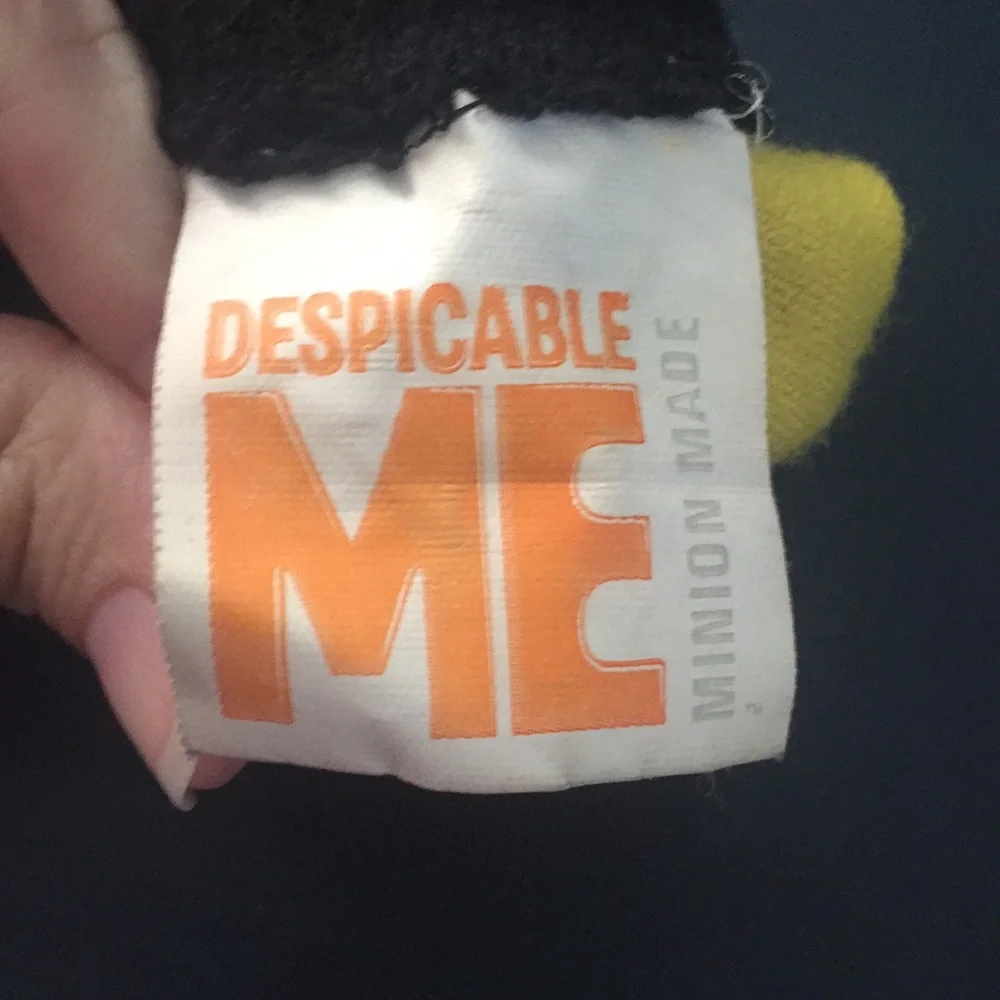 Despicable Me Minion Gloves