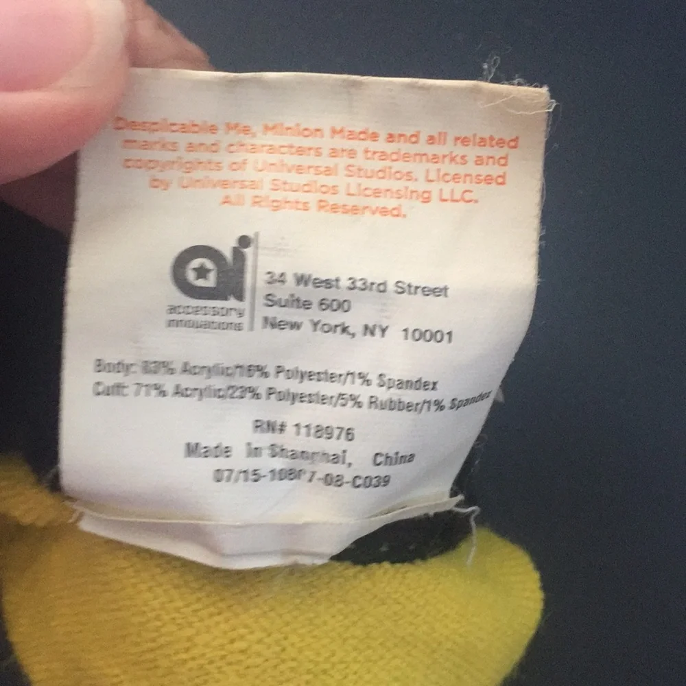 Despicable Me Minion Gloves