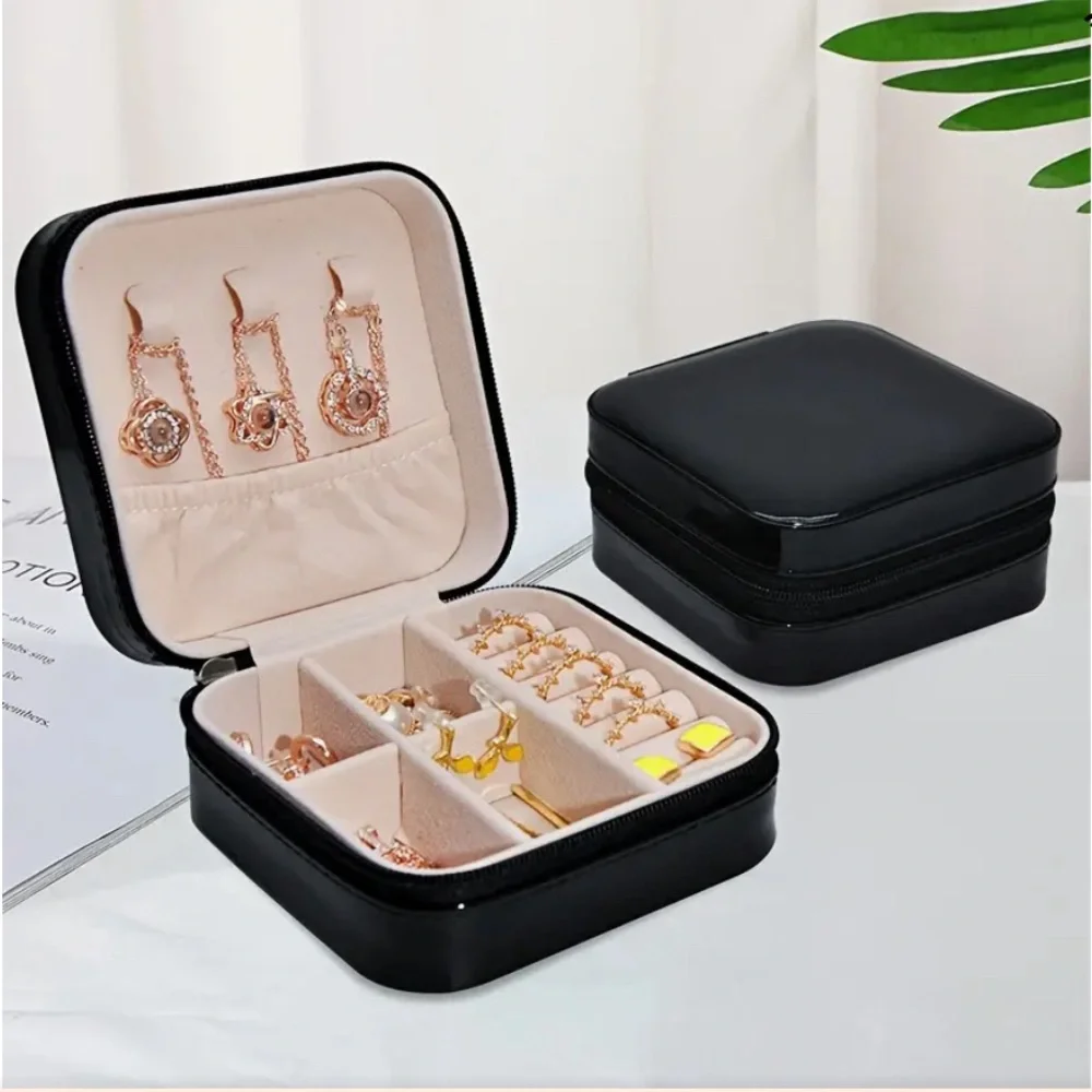 Jewelry Box Portable Men’s Black Patent Leather Travel Antioxidant Zipper