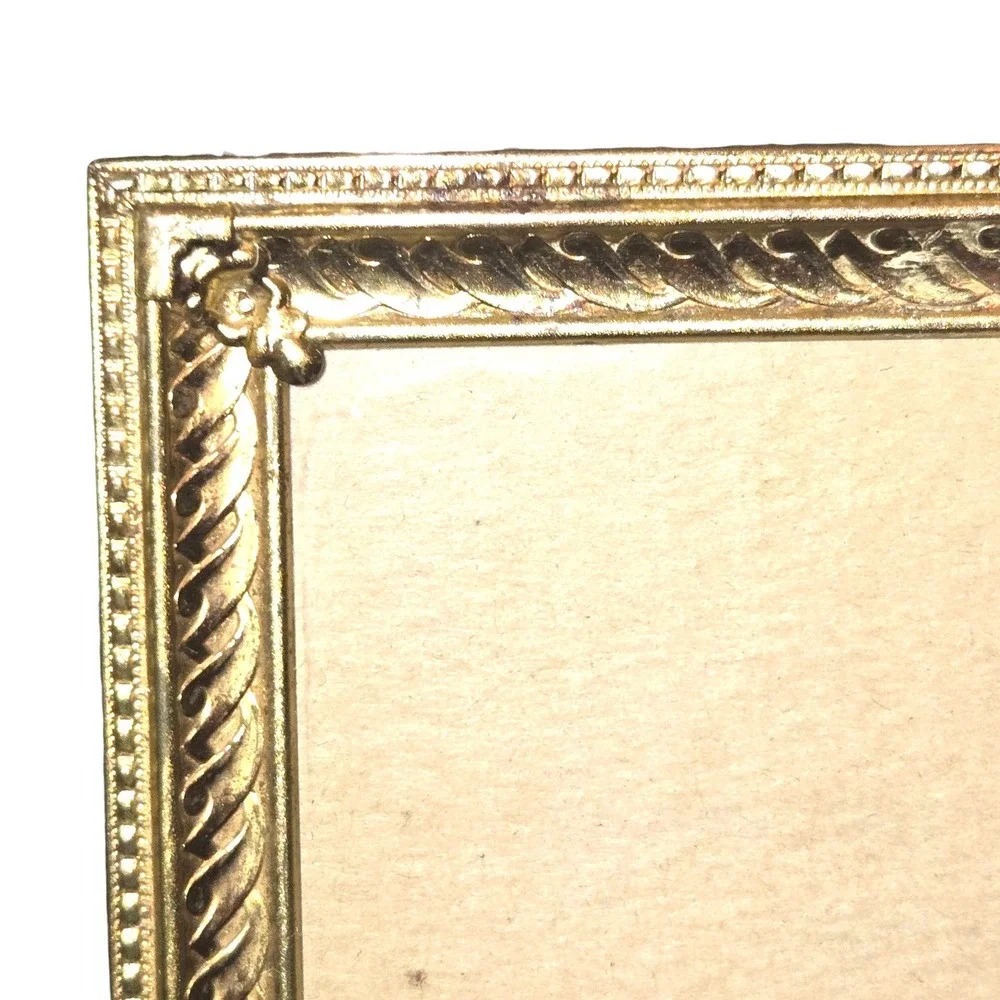 Unbranded vintage picture