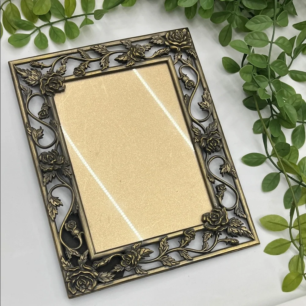 Vintage Bronze Floral Picture Frame 5x7