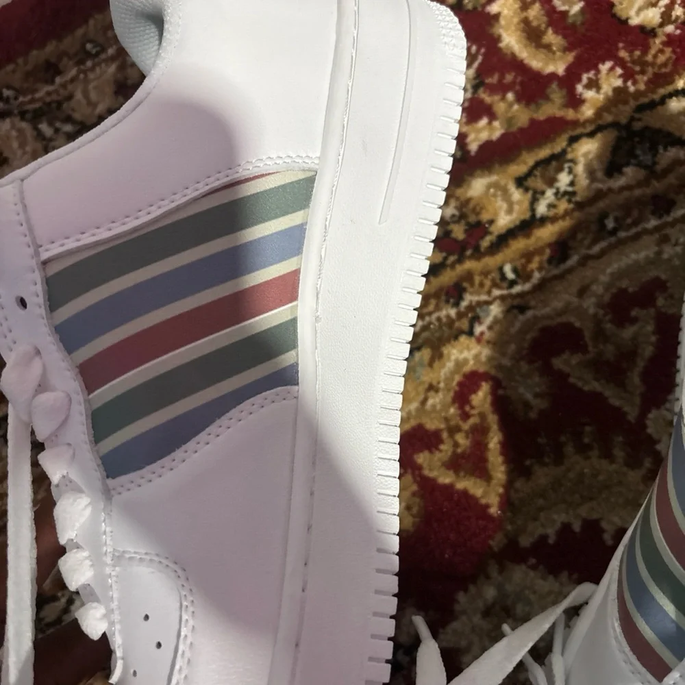Gucci stylish sneakers