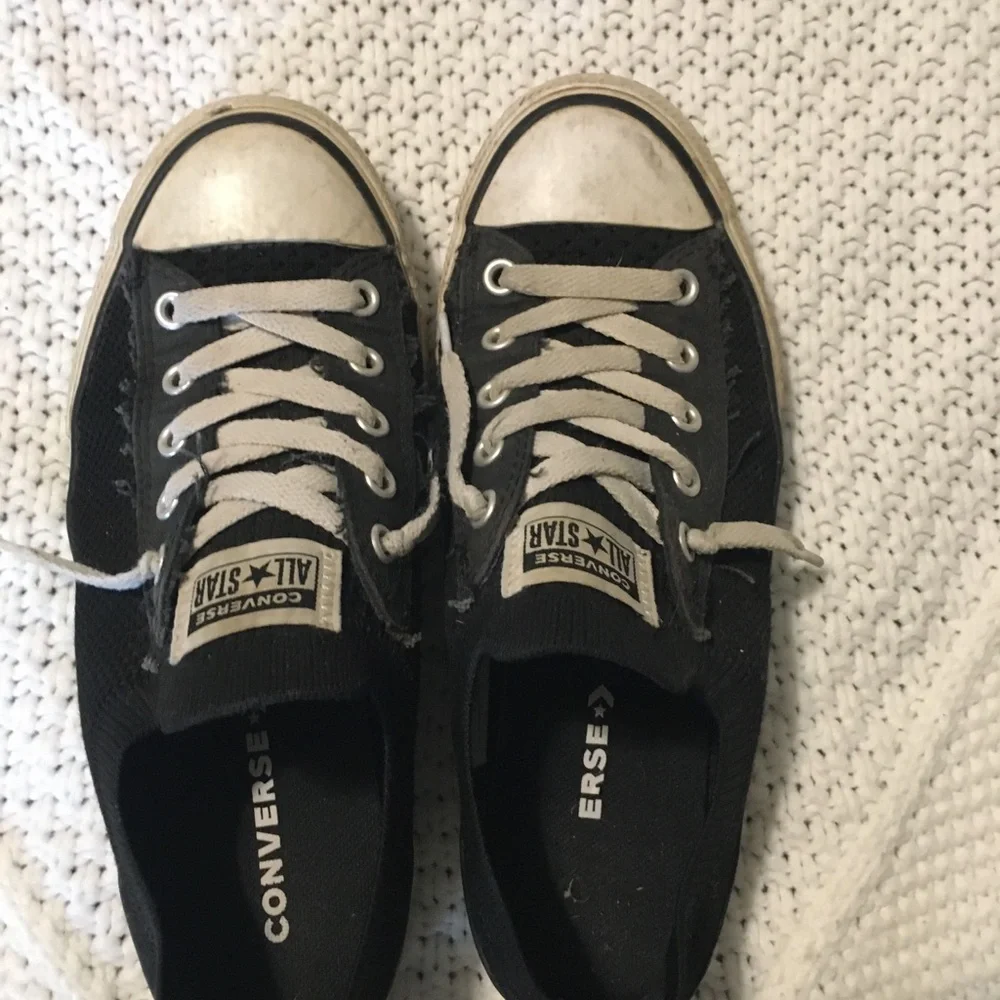 Converse design canvas