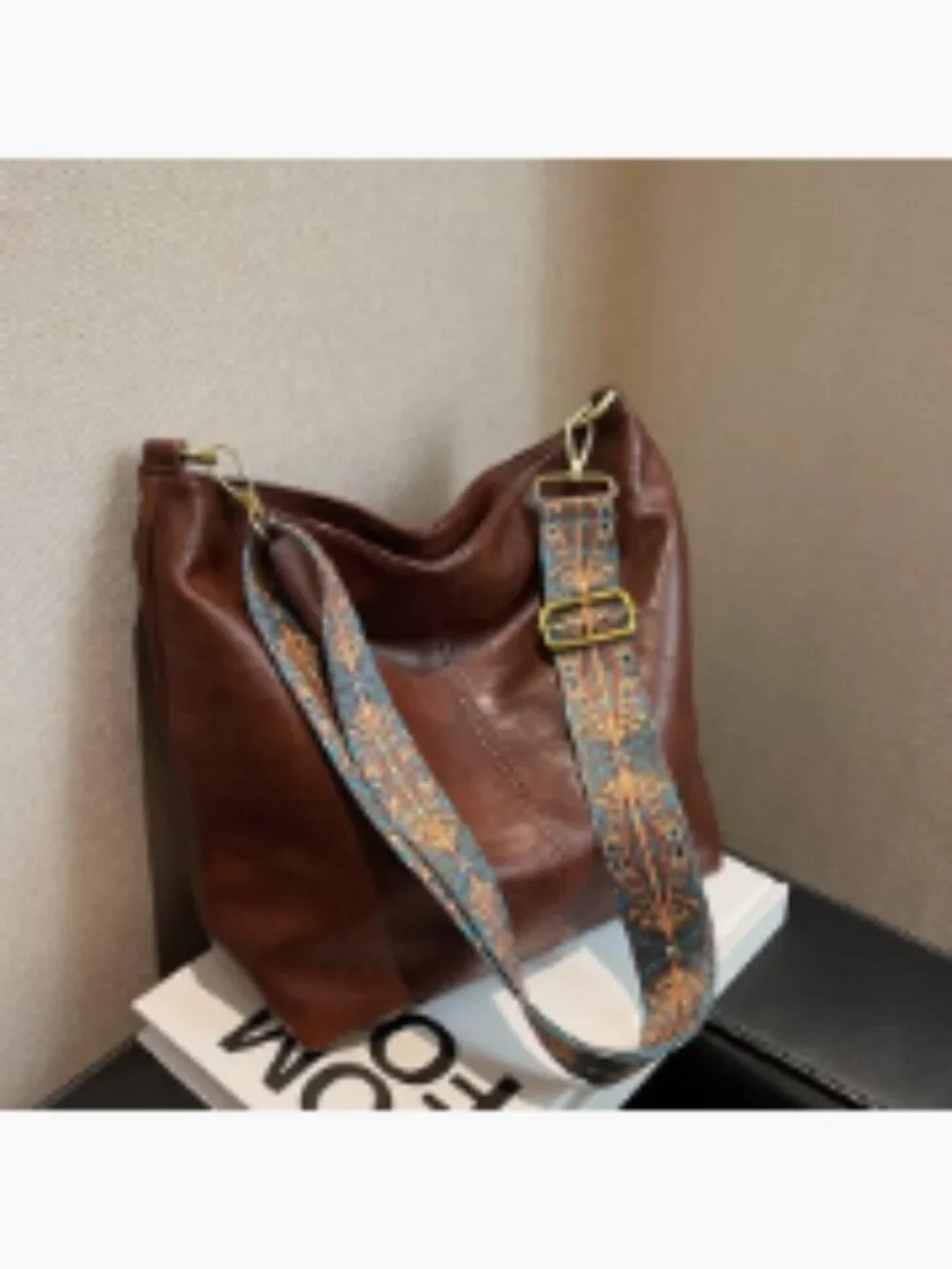 N/A hobo bags