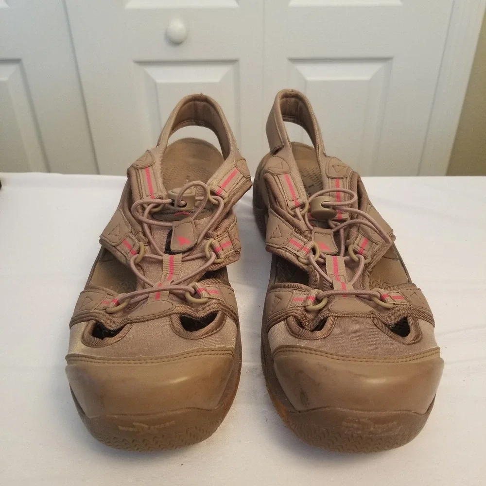 Rugged Shark Aquaire Outdoor Hiking Sandals Tan Bungee Lace Closed Toe Mens 10