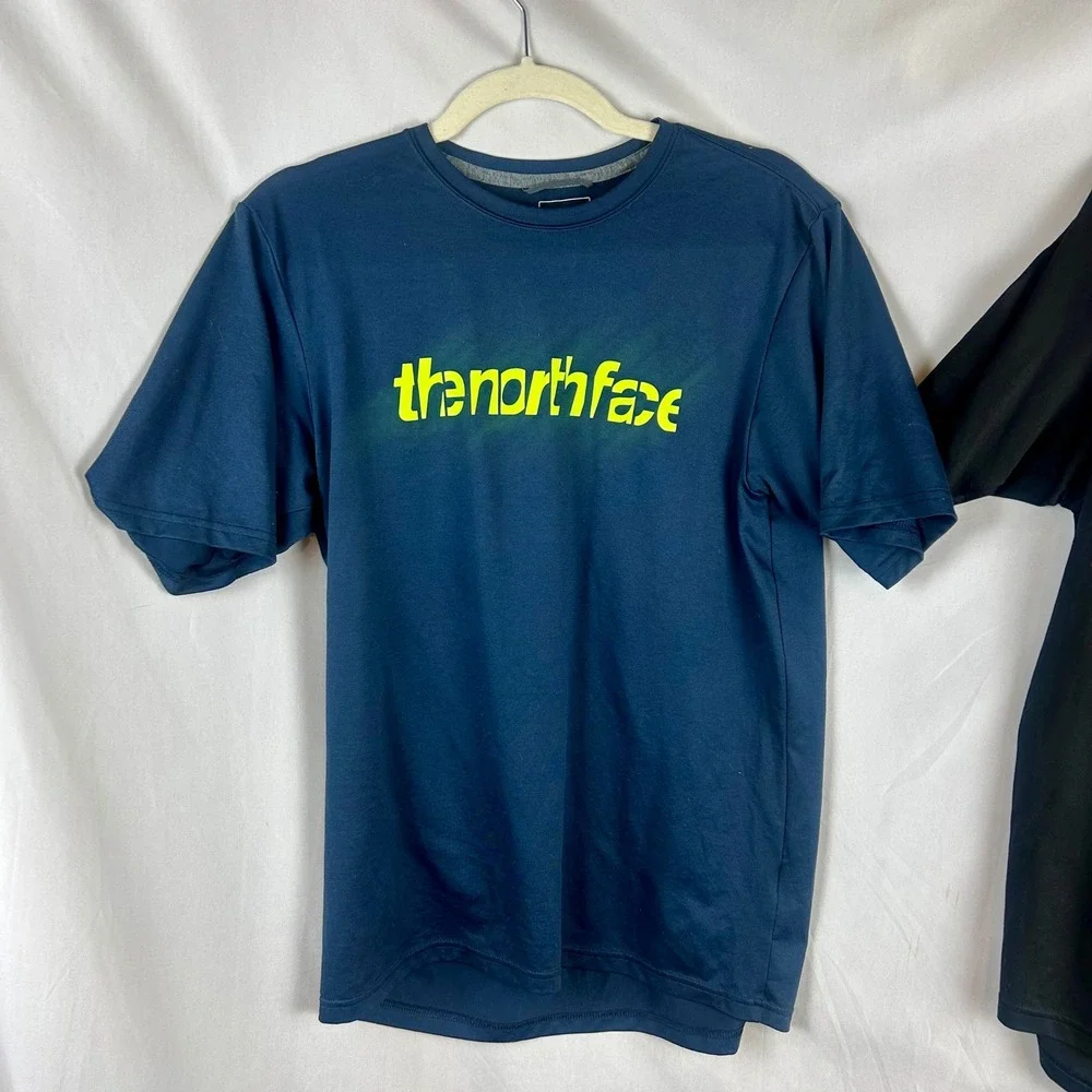 The North Face Mens FlashDry Graphic T-Shirt Bundle Pack of 2 Blue Black Small