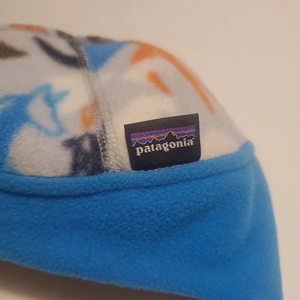 Patagonia Kids Winter Hat size 0-3 months Blue Chin Snap Synchilla Fleece
