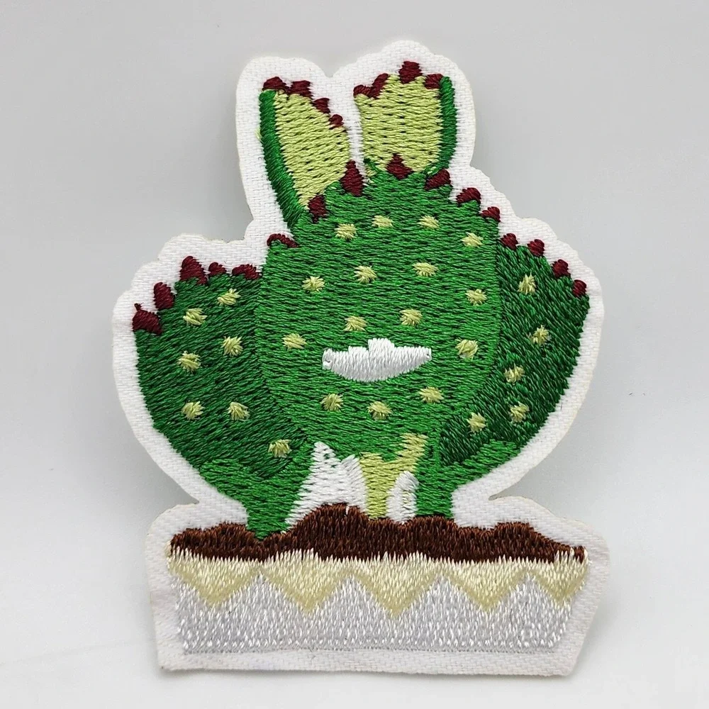 CACTUS EMBROIDERED PATCH‎