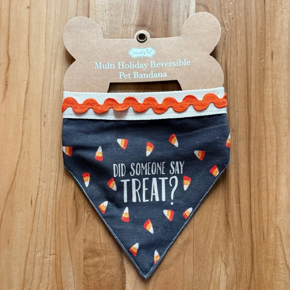 Reversible Multi Holiday Pet Bandana for Halloween & Christmas NWT