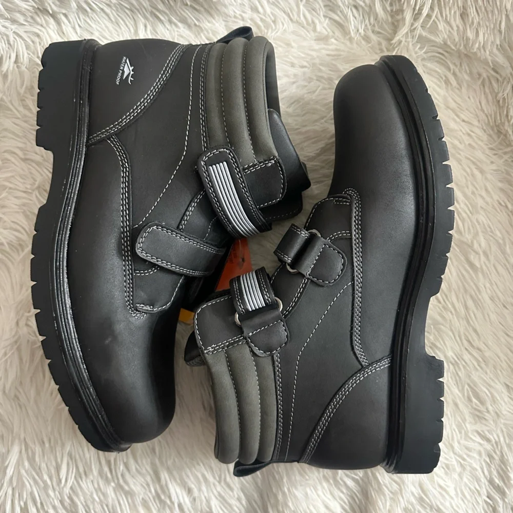 Deer Stags Marker Black Waterproof Boots - Big Kids' Size 7 - NWT