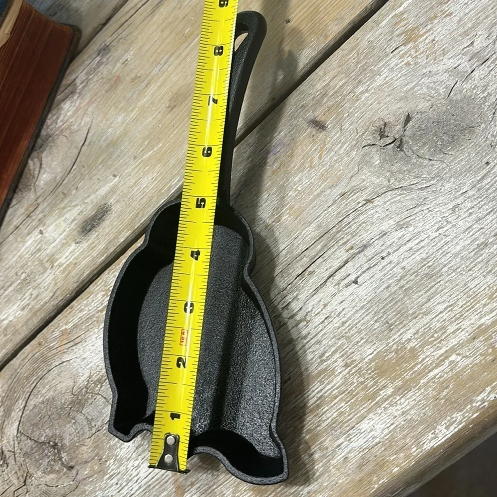 Warner Bros. this skillet