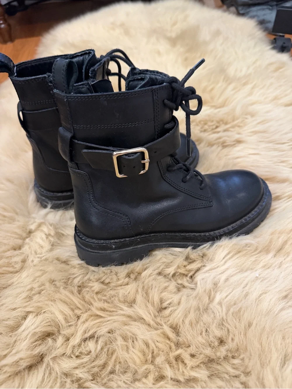 Zara sleek black