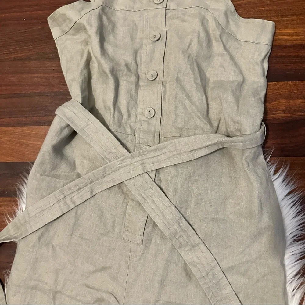 Everlane stylish versatile