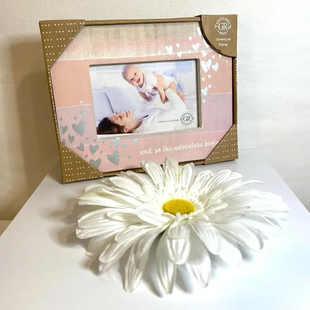 NIB Grasslands Road Baby Photo Picture Frame