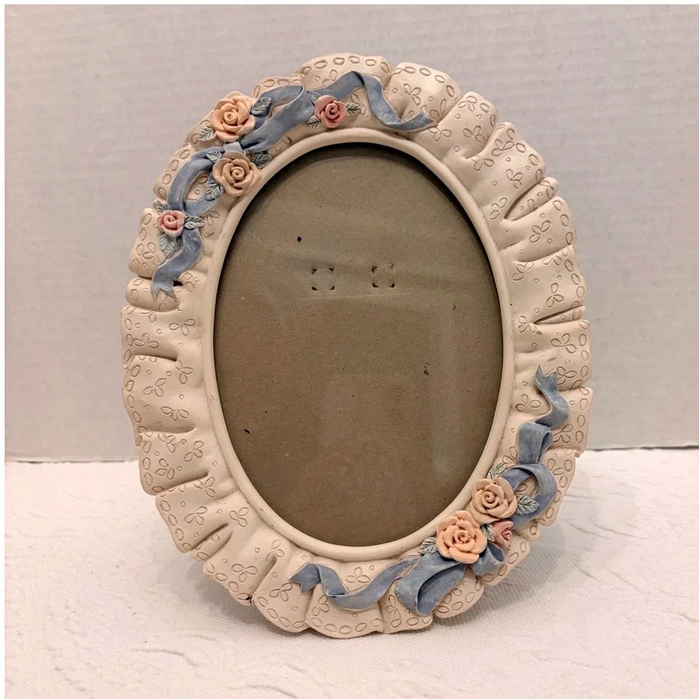 Vintage Oval Floral Picture Frame Cream Pink Roses Blue Ribbon Shabby Chic 5x7