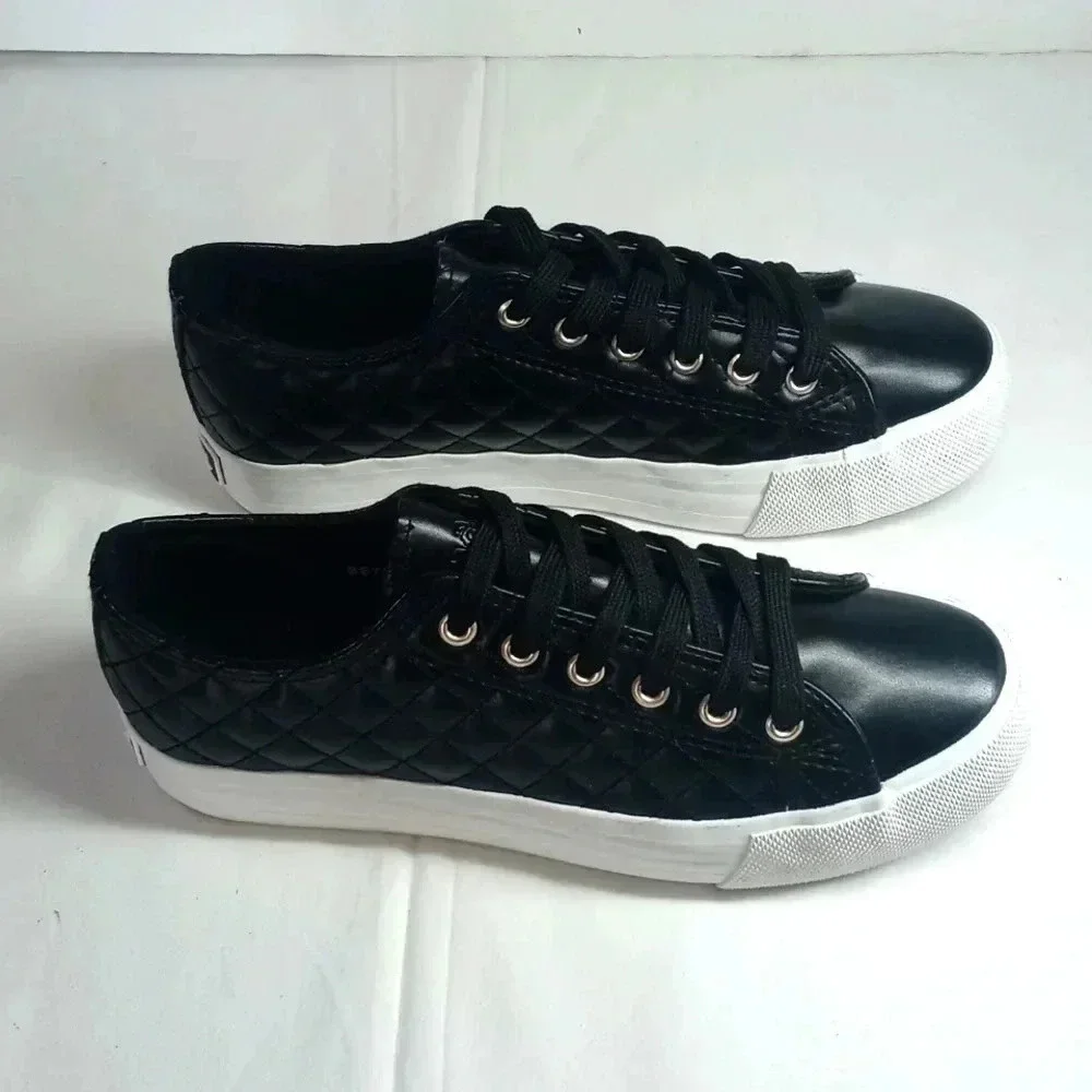 Mudd beyley lace