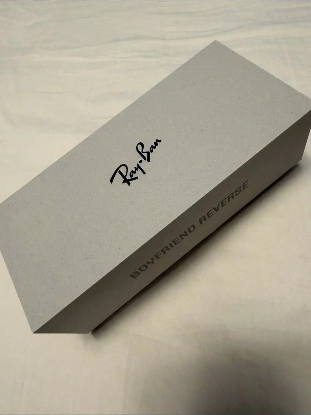 Ray-Ban iconic ray