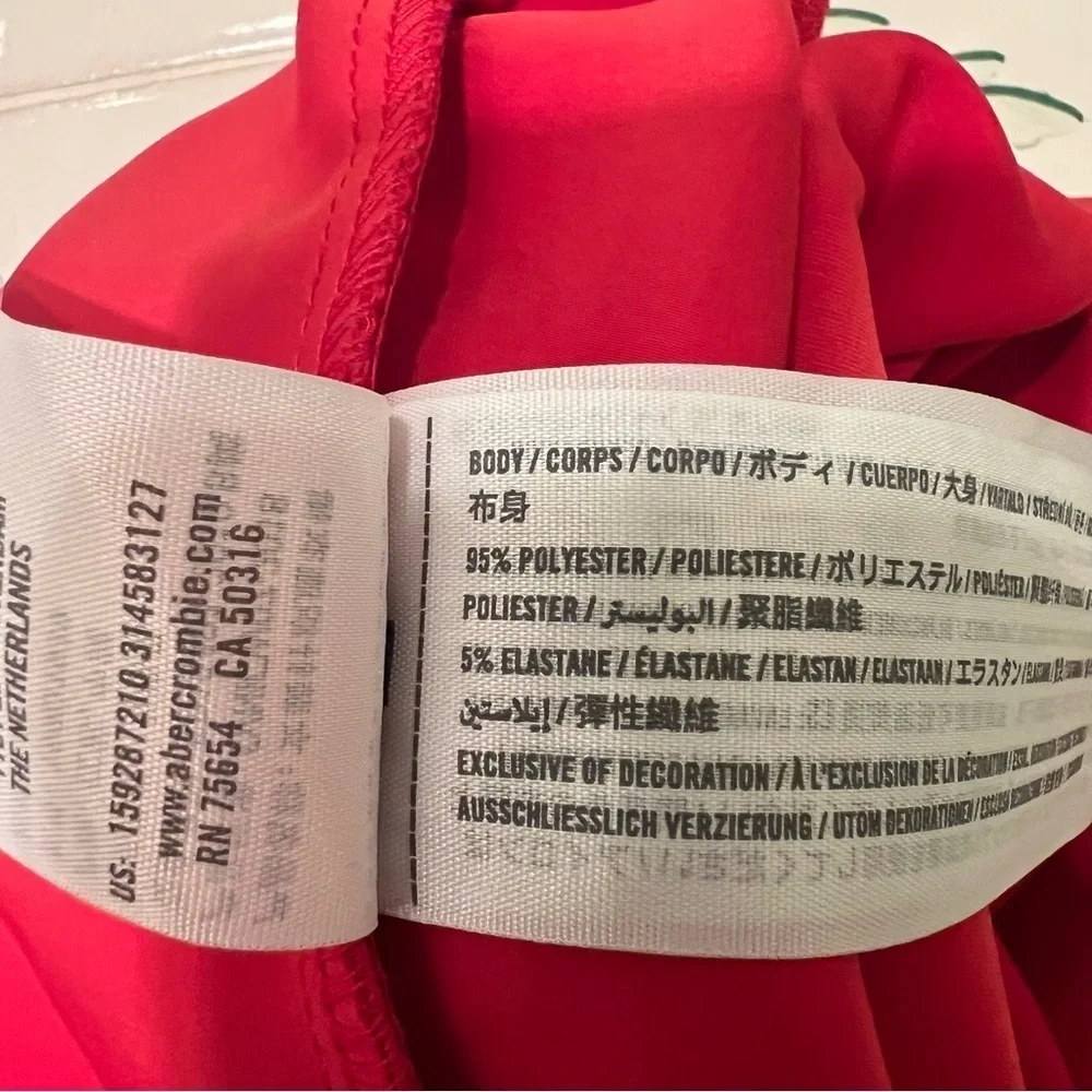 Abercrombie & Fitch questions leave