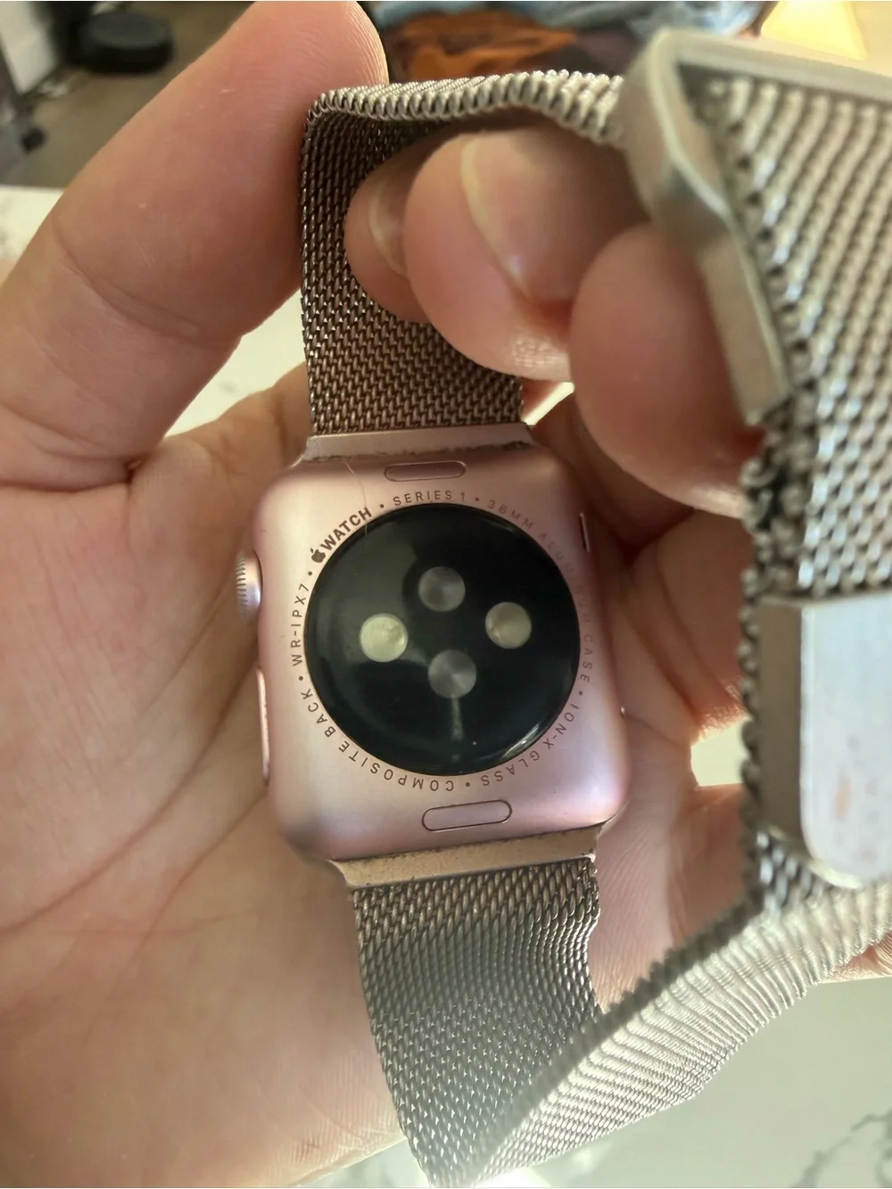 Apple Rose Gold Smartwatch with Milanese Loop