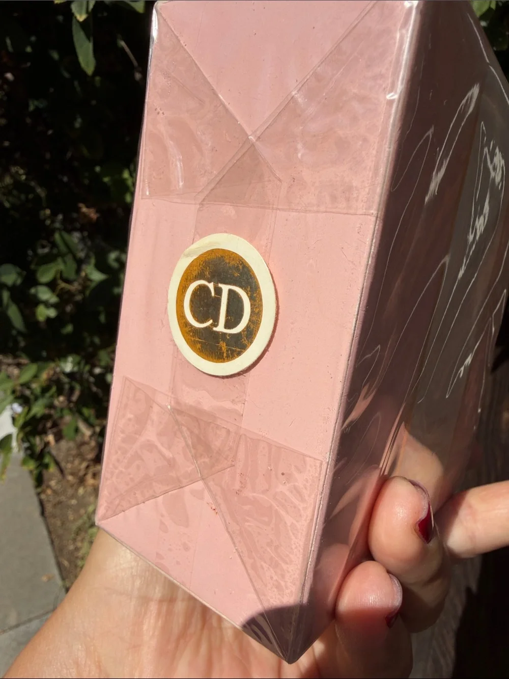 DIORISSIMO BY CHRISTIAN DIOR DUSTING POWDER (NEW WITH BOX & SEALED)