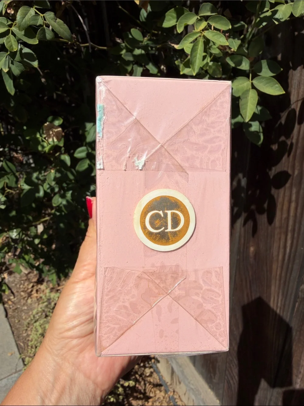 DIORISSIMO BY CHRISTIAN DIOR DUSTING POWDER (NEW WITH BOX & SEALED)