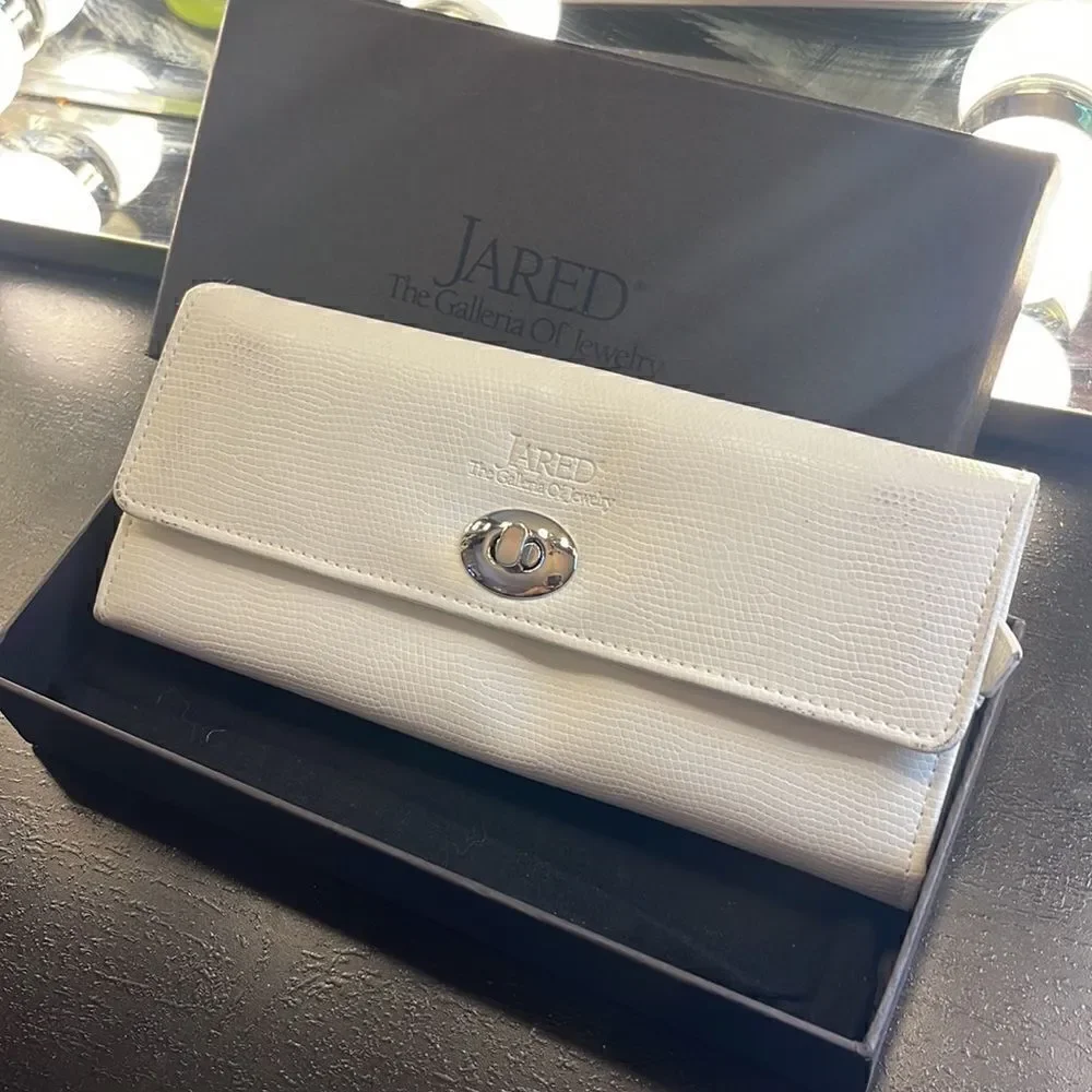 Jared WOLF London Travel Jewelry Roll Cream Leather storage box snakeskin