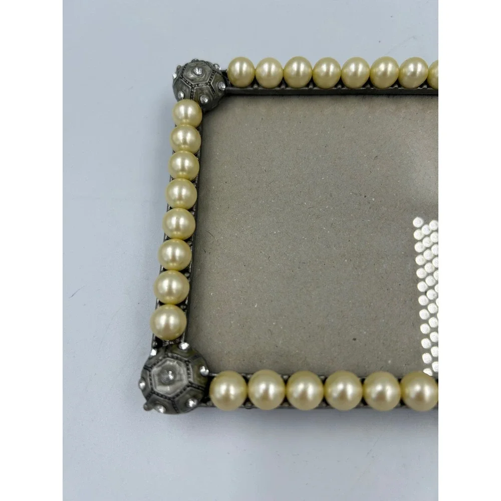 Vintage Style Faux Pearl and Rhinestone Metal Picture Frame 4x6 Tabletop Decor