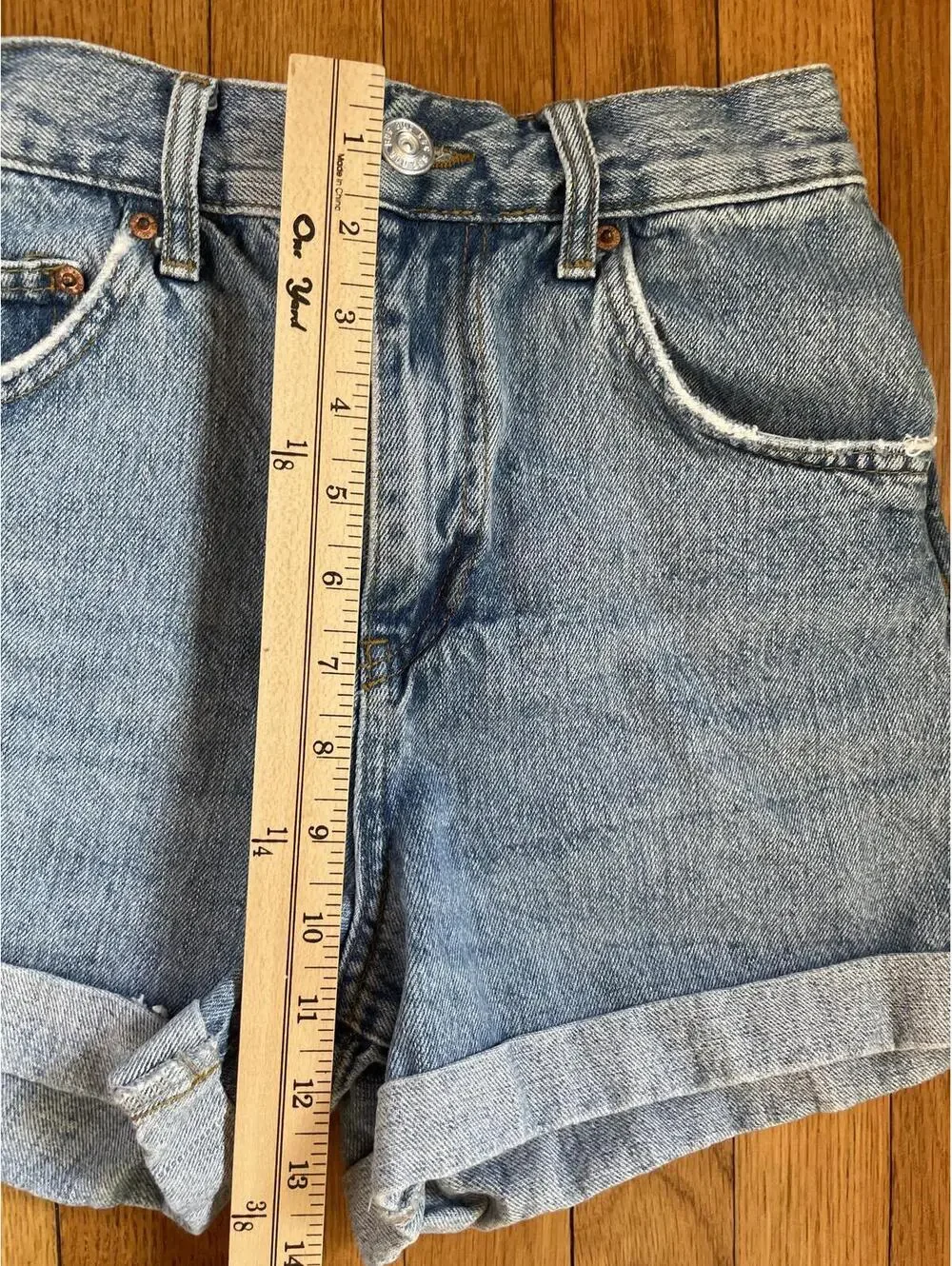 BDG mom jean