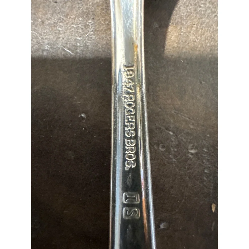 1947 Rogers Bros Springtime Silverplate Grapefruit Spoons Set of 7 Serrated