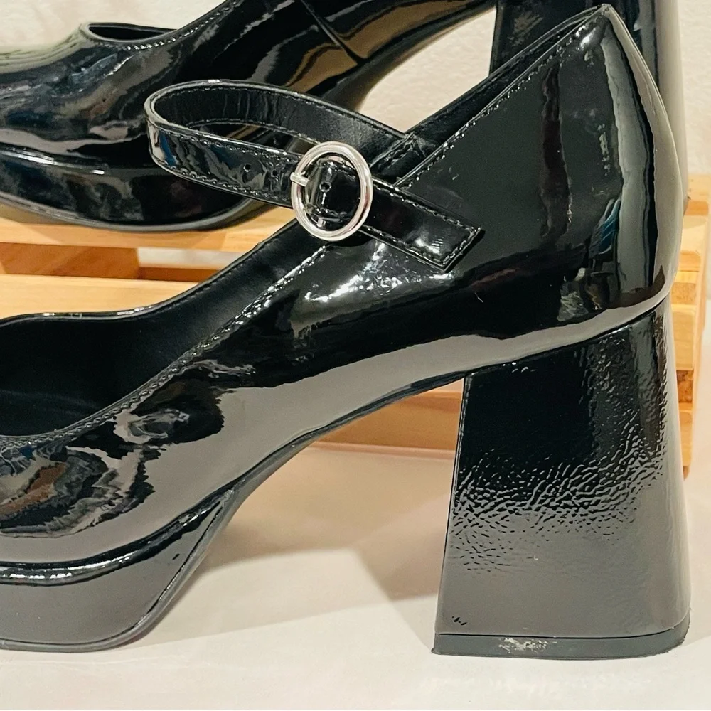 Steve Madden chic black