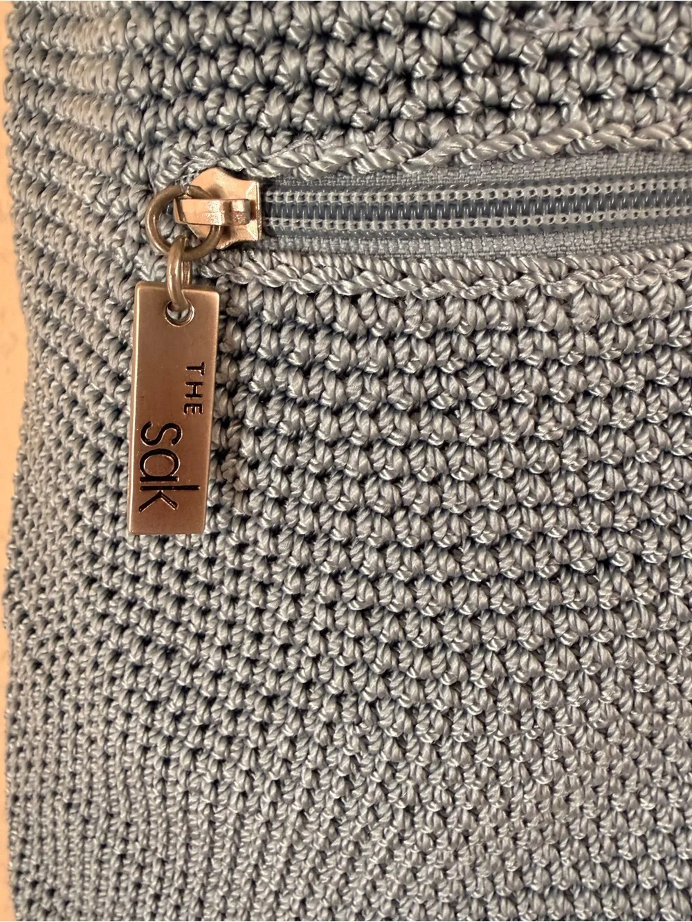 The Sak light gray