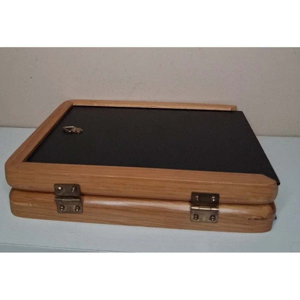 Vintage Oak Double Hinged 5x7 Picture Frame Made in Thailand Folding Desktop