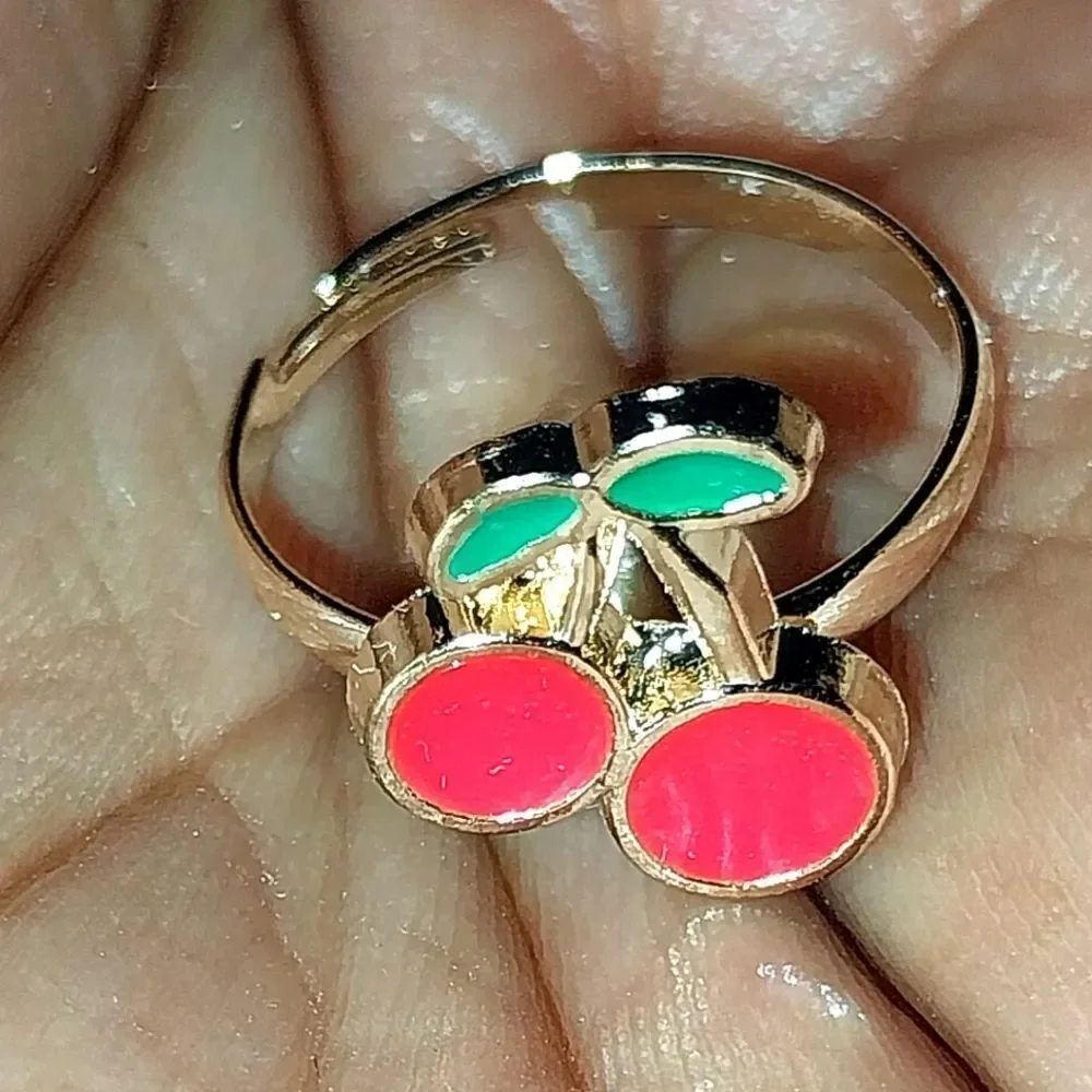 Super cute girls jeweled adjustable ring