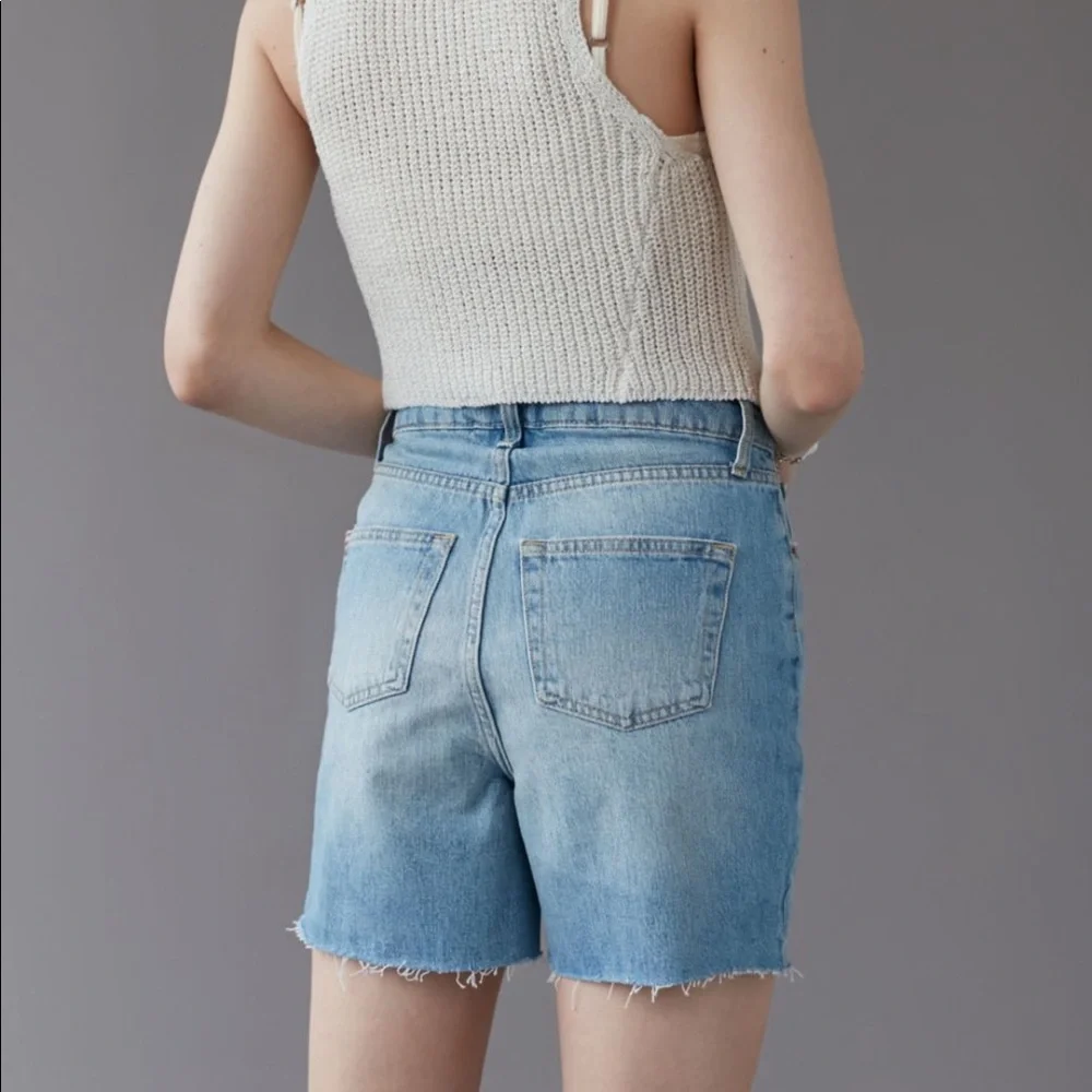 NWT UO ‘90s Long Denim Shorts