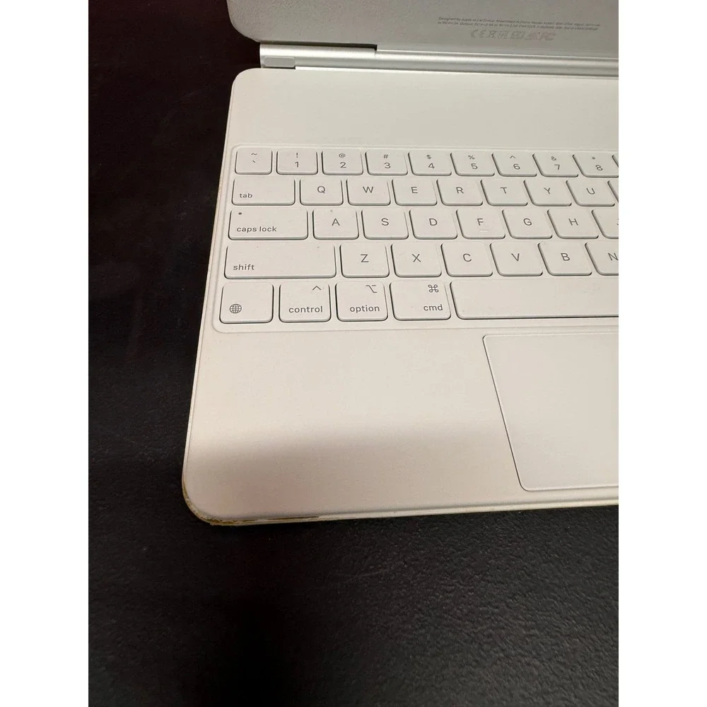 Apple magic keyboard