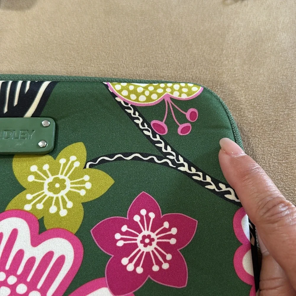 NWT Vera Bradley Neoprene Large Tablet Sleeve Olivia Pink