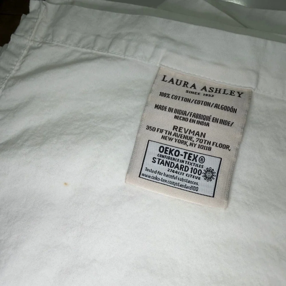 Laura Ashley laura ashley