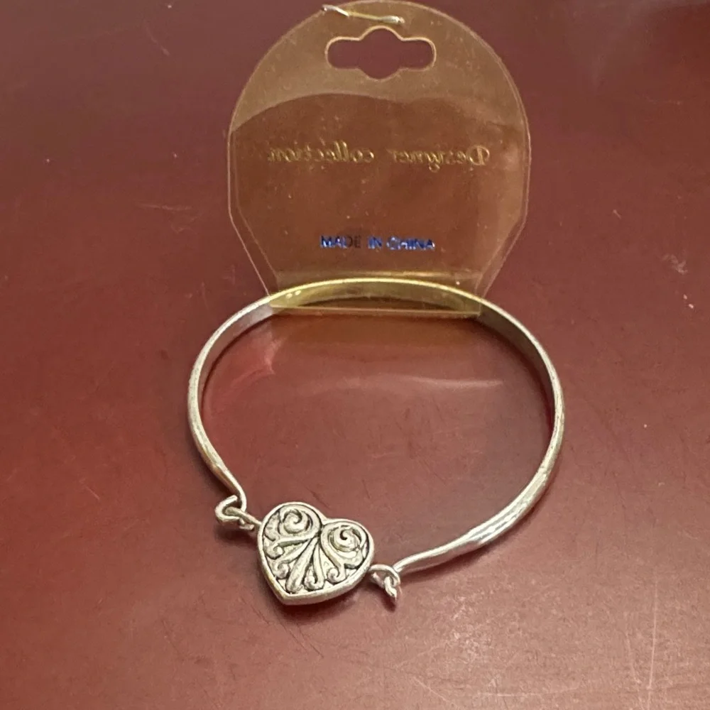 Child custom jewelry Silver tone Bracelet w/Red Heart Charm 2 sided