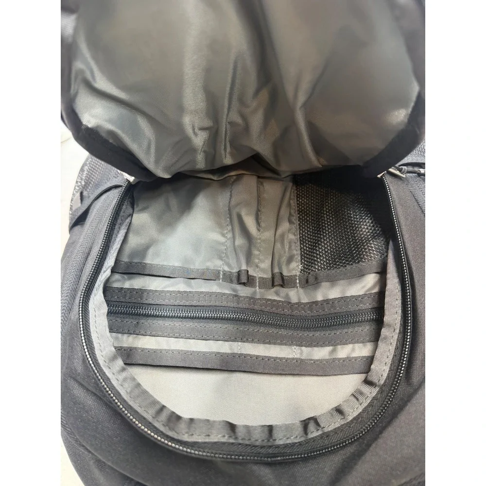 The North Face Jester Backpack Blue Black Laptop Sleeve School Travel New NWT