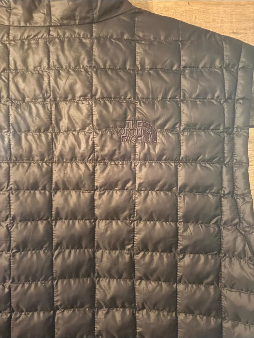 The North Face Men’s XXL Black Thermo Insulated Full Zip Vest Lightweight Puffer