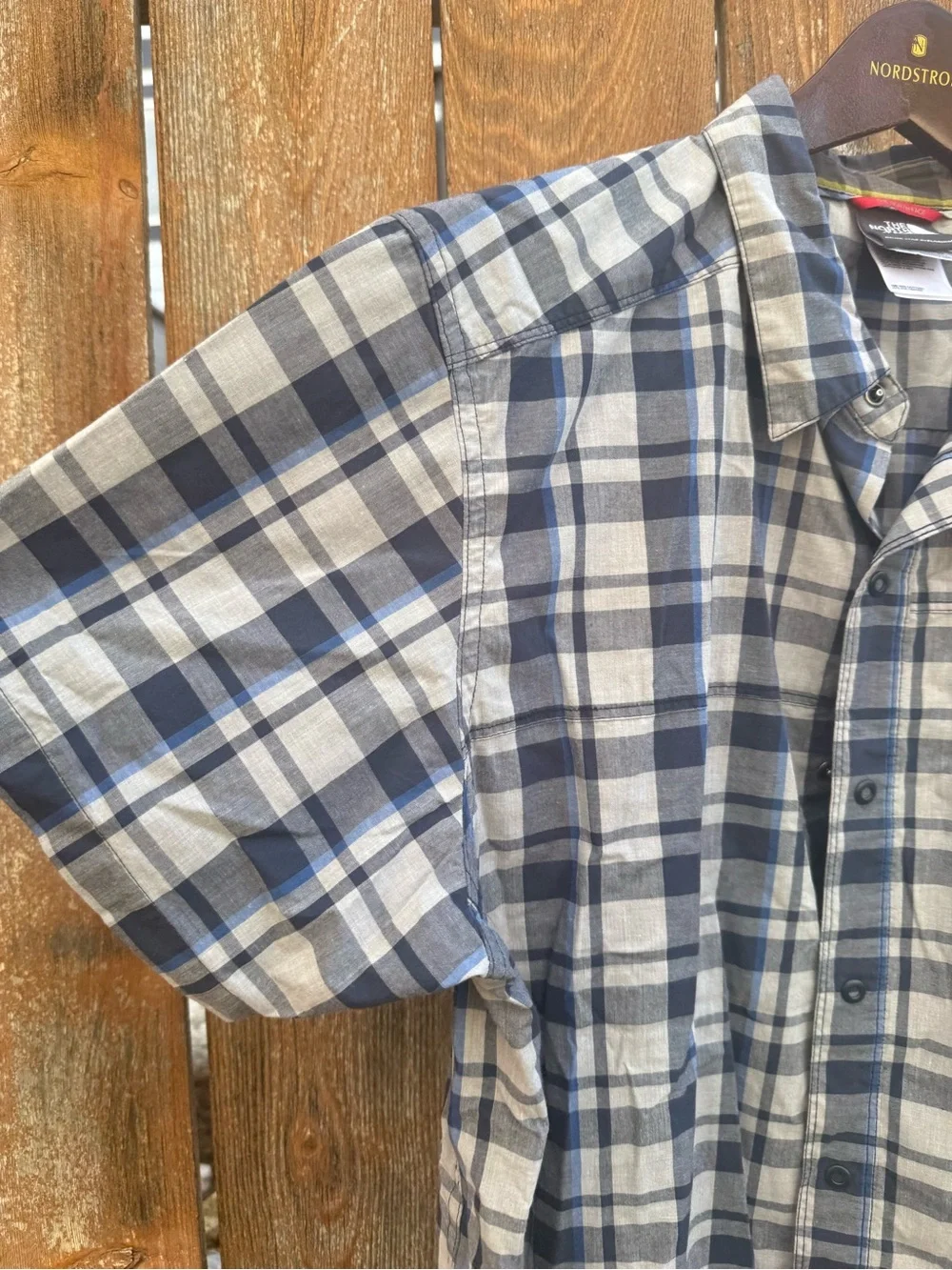 North Face Men's Blue Gray Plaid Short Sleeve Snap Button Down Shirt Size Large