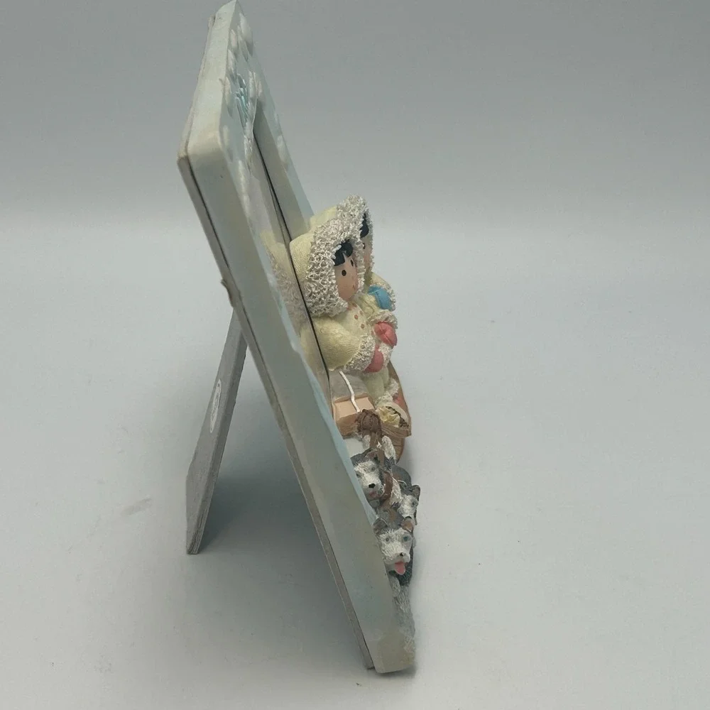 Alaska Dog Sled Husky Eskimo Kids Snow 4'' x 6'' Picture Frame Vintage 3D Cruise