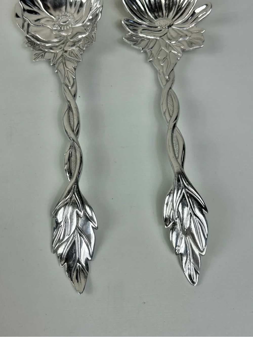 Fitz and Floyd Botanical Floral Classic Silver Plate Serving Utensil Spoon Set