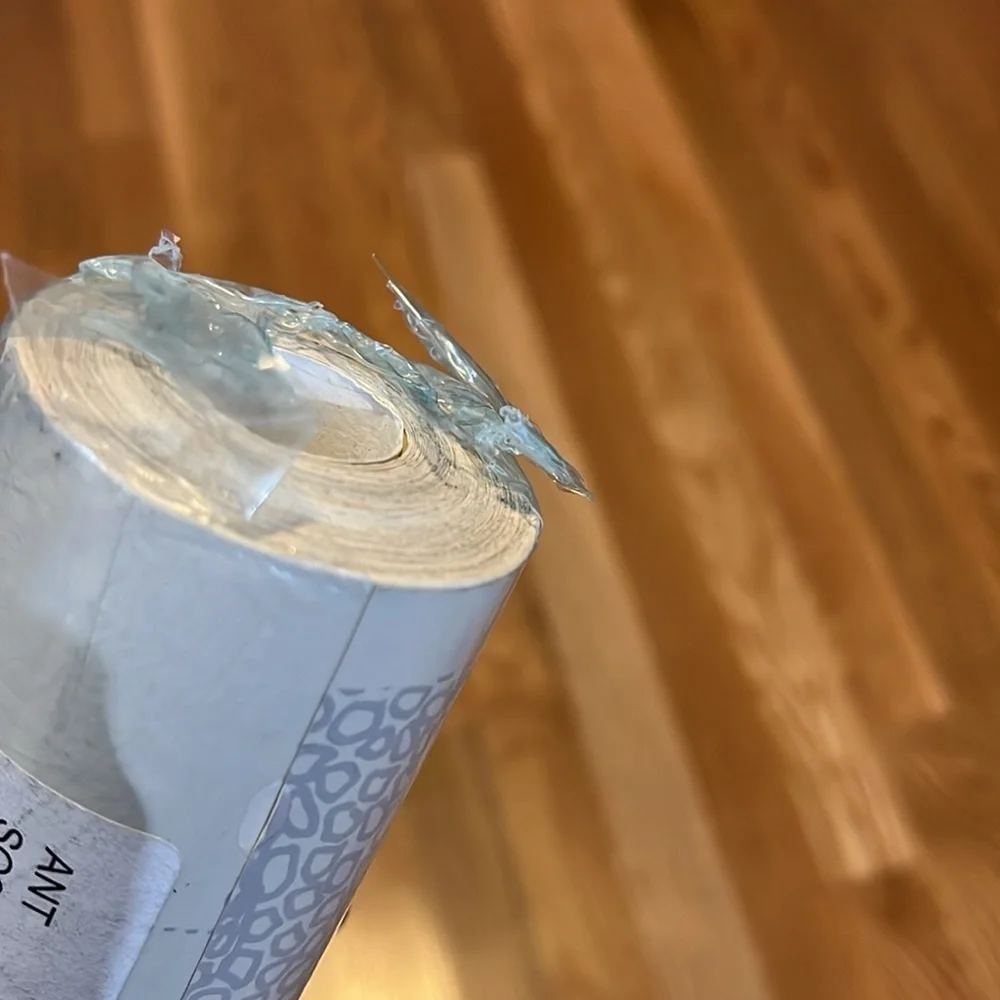 Anthropologie rolls are open